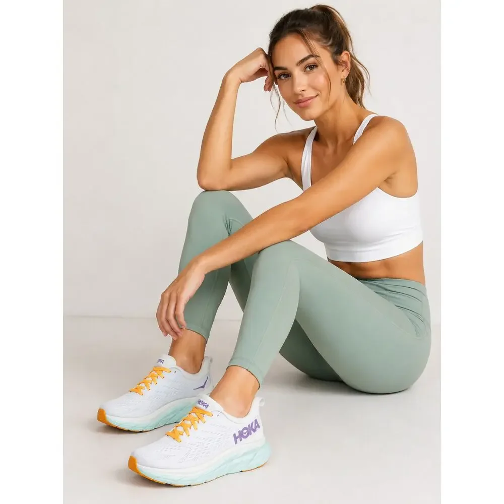Hoka One One Women's SZ 10 Wide Clifton 8 Running Shoes Blanc De Blanc/White